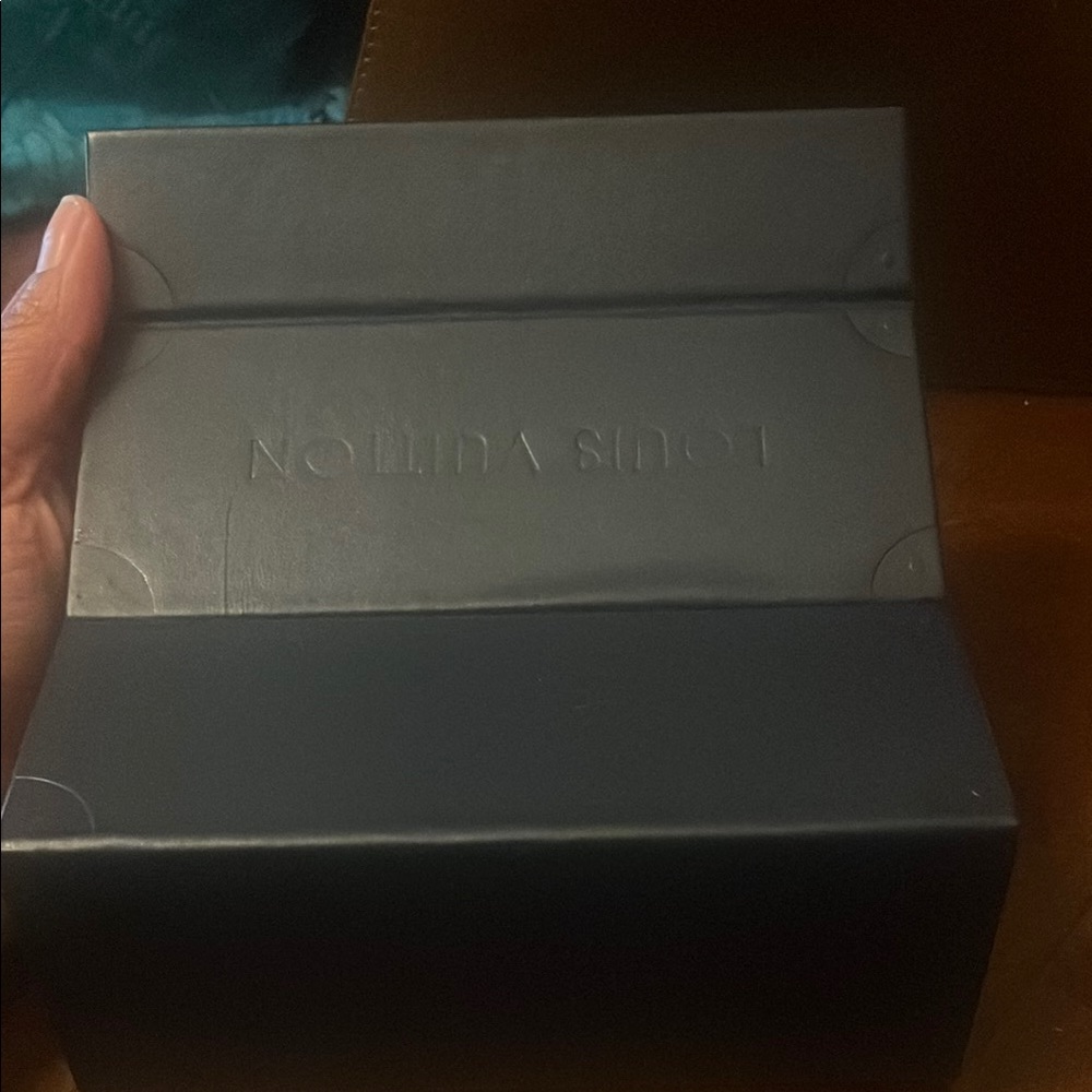Louis Vuitton Blue Box - Picture 4 of 4